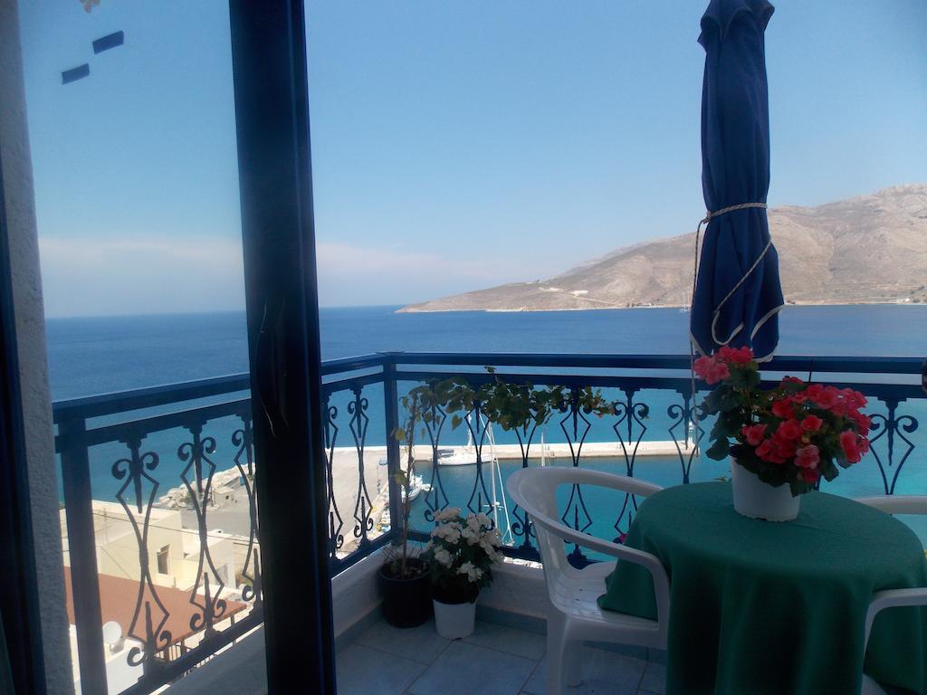 Marinas Studios Livadia  Esterno foto